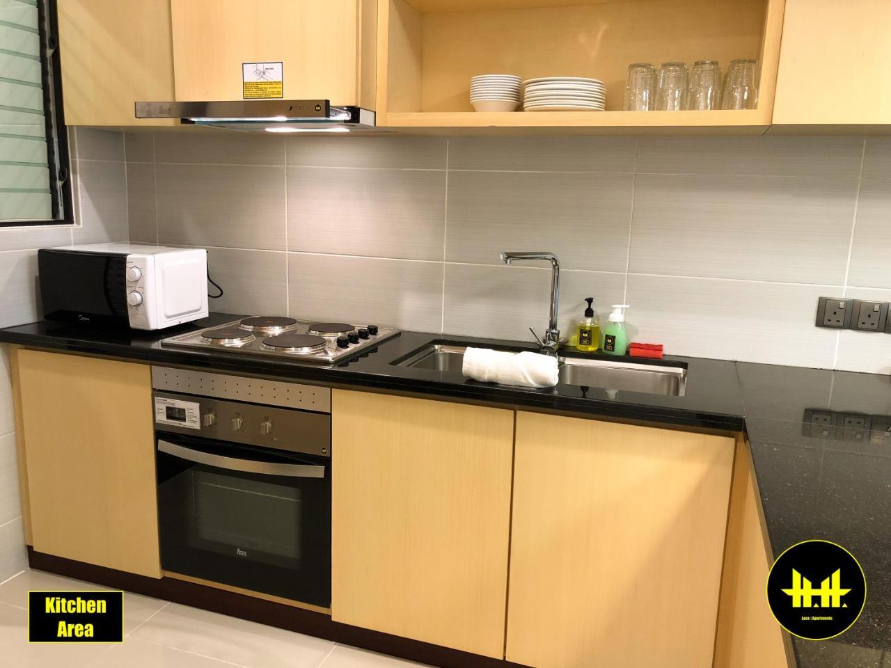 Luco Apartments @ Imperial Suites Κουτσίνγκ Εξωτερικό φωτογραφία