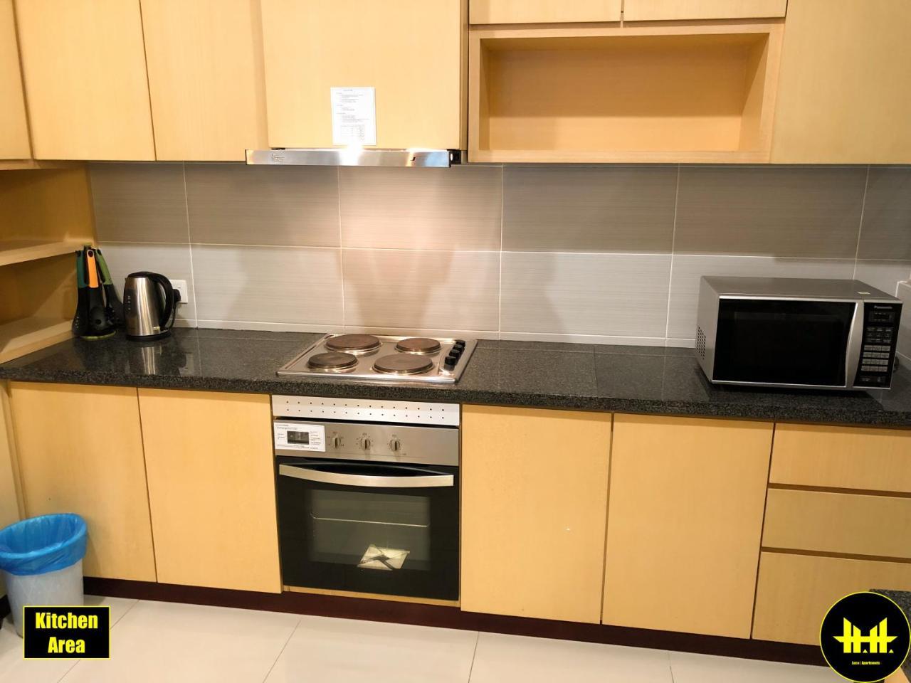 Luco Apartments @ Imperial Suites Κουτσίνγκ Εξωτερικό φωτογραφία