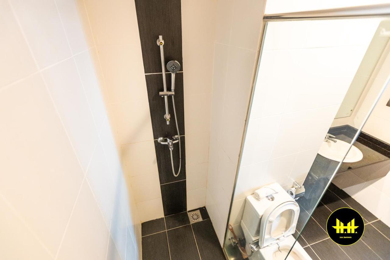 Luco Apartments @ Imperial Suites Κουτσίνγκ Εξωτερικό φωτογραφία